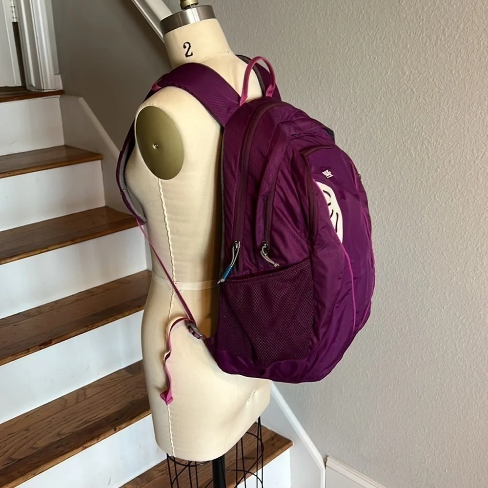 Camelbak Day Star Hydration Backpack, Dark Purple, 70-Ounce  display picture 3